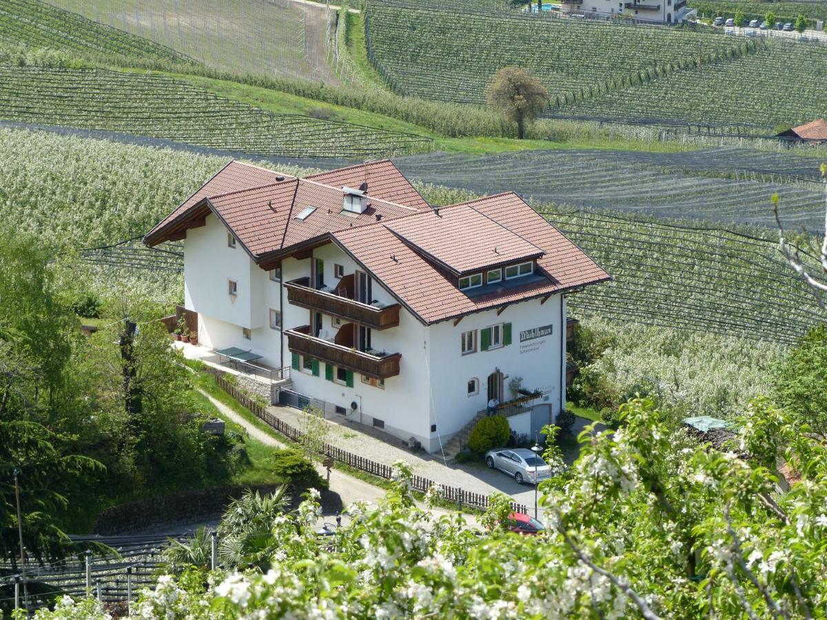 Muehlhaus Hotel Schenna Buitenkant foto